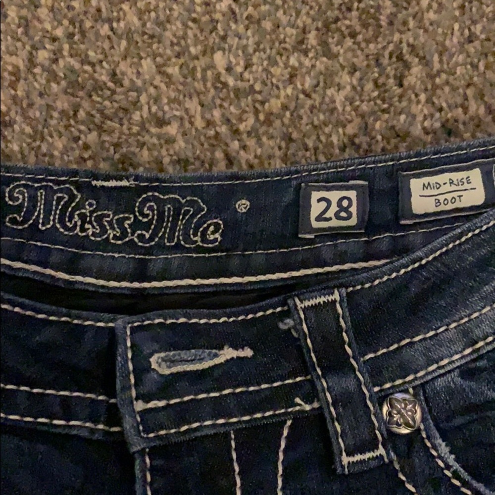 Jeans - Picture 3 of 4